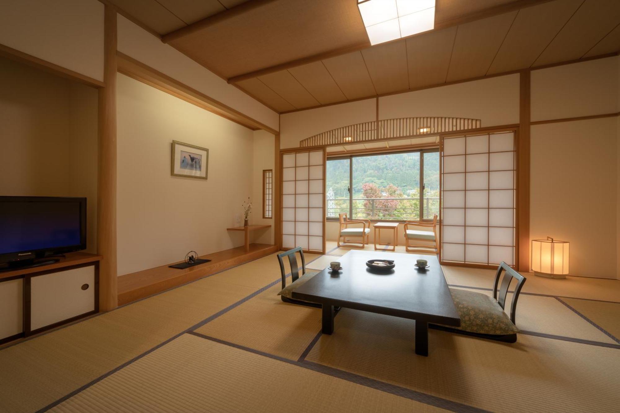 Iizaka Onsen Surikamitei Ohtori Hotel Fukushima  Exterior photo