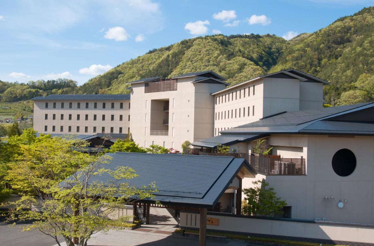 Iizaka Onsen Surikamitei Ohtori Hotel Fukushima  Exterior photo